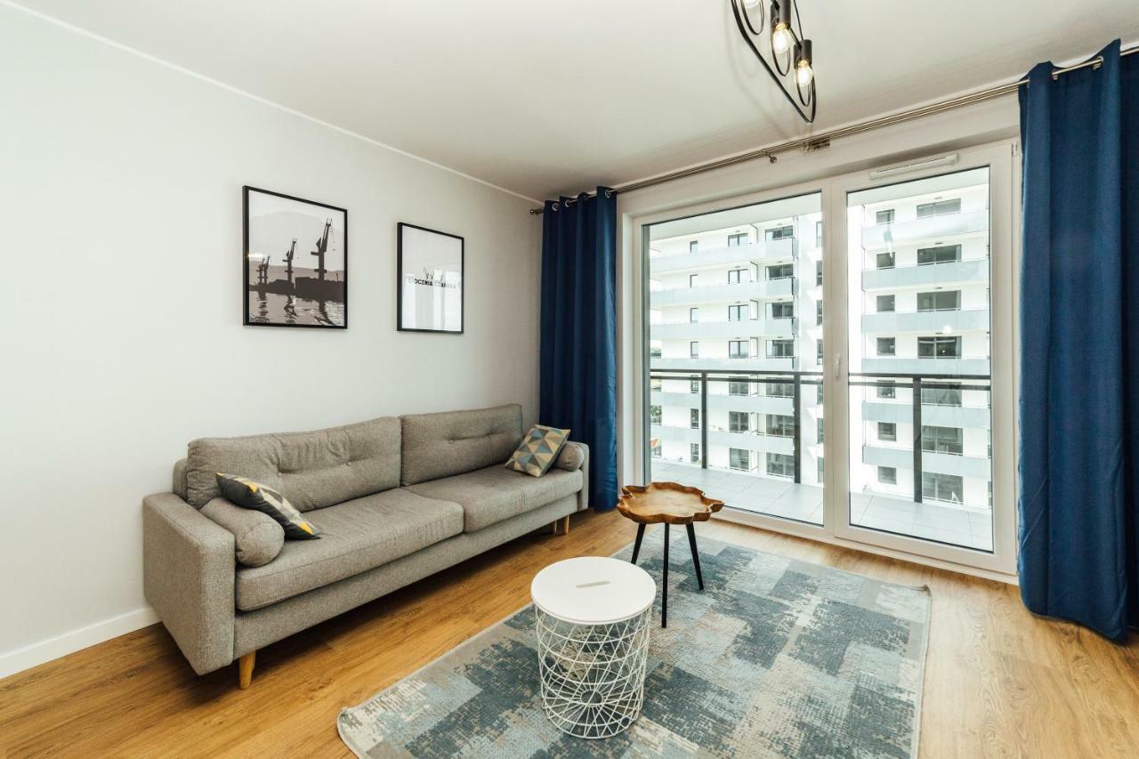 Pobookowane Stocznia Apartments Danzica Esterno foto