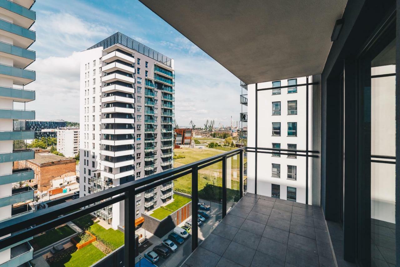 Pobookowane Stocznia Apartments Danzica Esterno foto