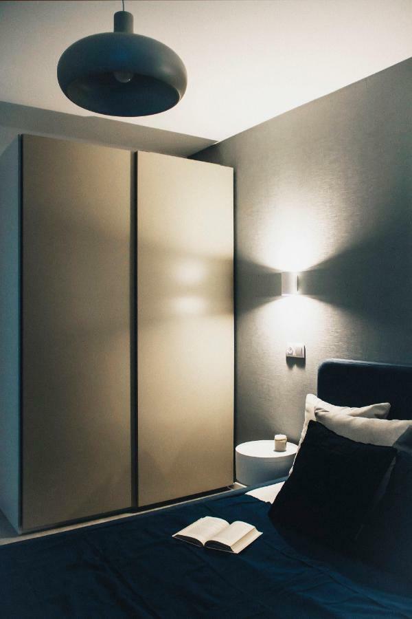 Pobookowane Stocznia Apartments Danzica Esterno foto